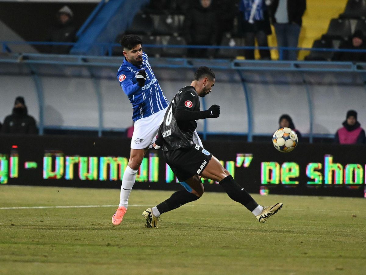 Farul - Universitatea Craiova // sursă foto: UCV