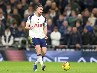 Tottenham - Manchester City » Drăgușin, implicat în ambele faze de gol