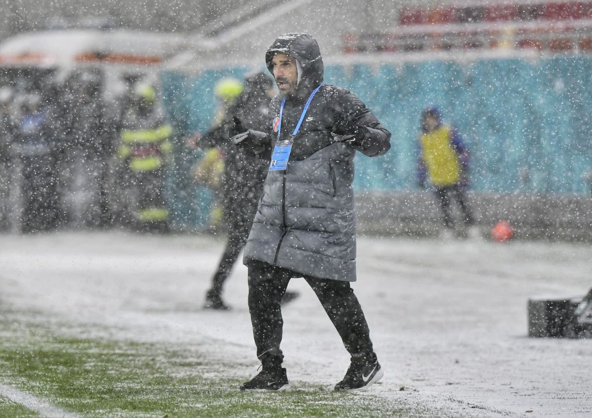 Florin Tănase, uluit de condițiile în care s-a jucat pe Arena Națională: „În 2026, la ce stadion, cât a costat... e decapotabil”