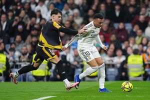 Cu Andrei Rațiu titular, Rayo Vallecano pierde în prelungiri pe Bernabeu