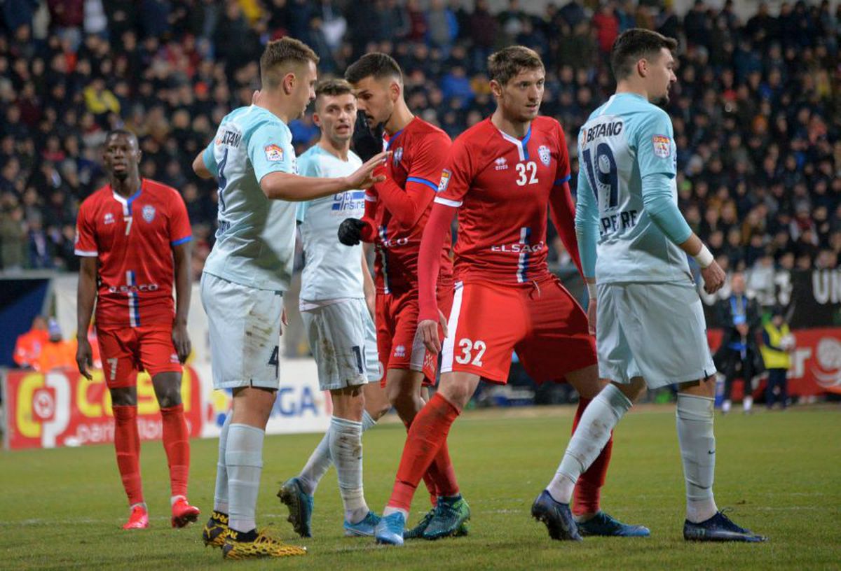 Mutarea făcută de FCSB la pauză a dat greș: Răzvan Oaidă a fost cel mai slab de pe teren! Cine s-a remarcat din echipa roș-albastră