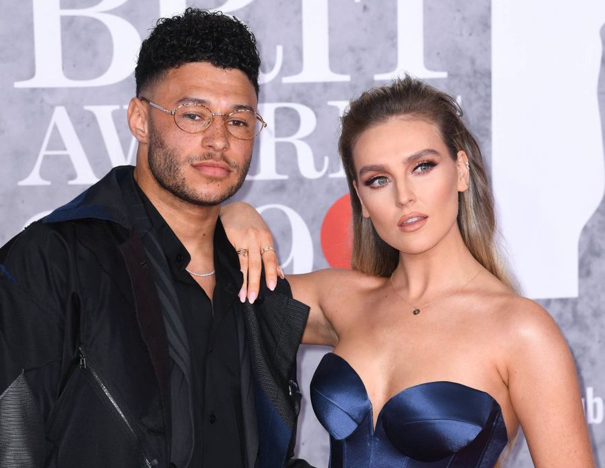 Banii vorbesc! TOP 10 cele mai bogate iubite de fotbaliști: Georgina lui Cristiano nici nu se atinge de top 3!