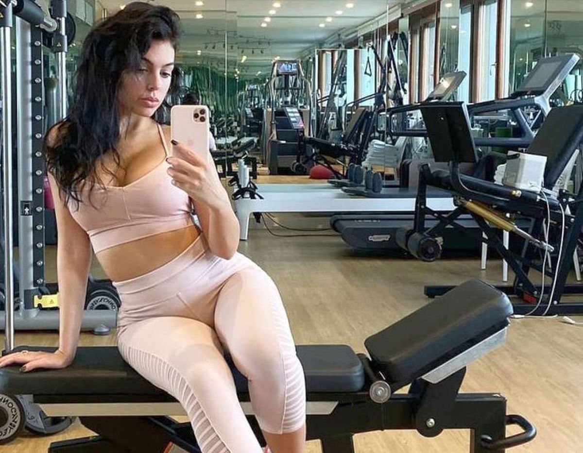 Banii vorbesc! TOP 10 cele mai bogate iubite de fotbaliști: Georgina lui Cristiano nici nu se atinge de top 3!