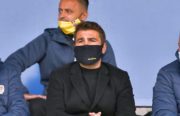 Adrian Mutu, în tribune la FCU Craiova - Rapid