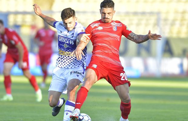 Albanezul Simos Roumpoulakou, fundașul Chindiei, vorbește despre viața în țara noastră: „N-am ce reproşa României”