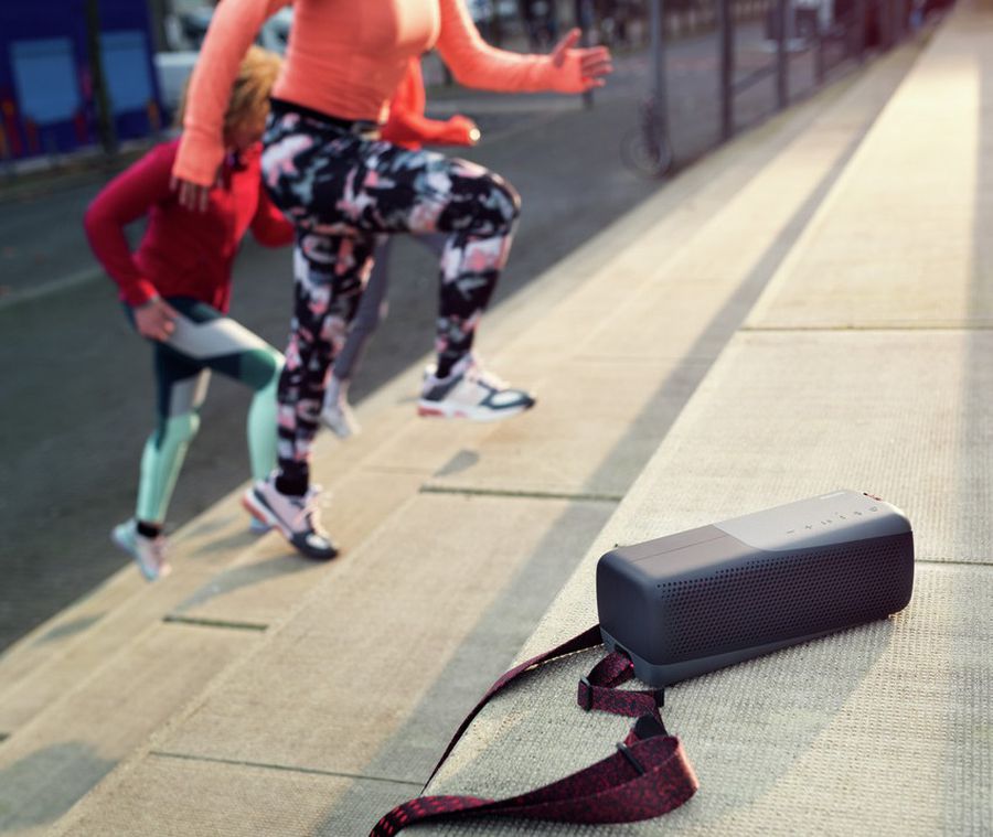 Alergători din întreaga lume participă la Wings for Life World Run ca să contribuie la cercetarea leziunilor măduvei spinării