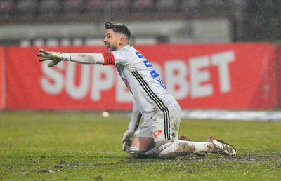 Accidentare urâtă în Dinamo - Sepsi: „Sigur merge la spital!”