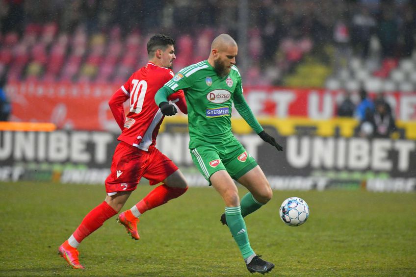 Dinamo - Sepsi 1-3. Attila Hadnagy, directorul general al covăsnenilor, reclamă arbitrajul lui Viorel Flueran din „Groapă”.