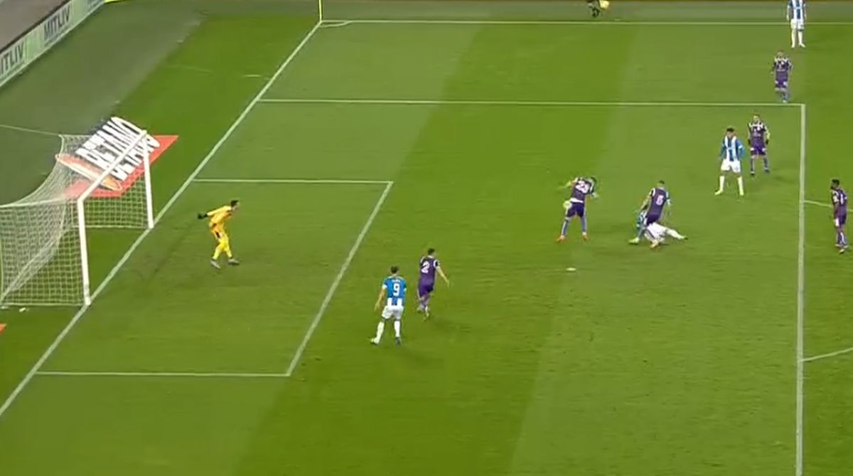 Penalty Costinel Tofan în CSU Craiova - FC Argeș