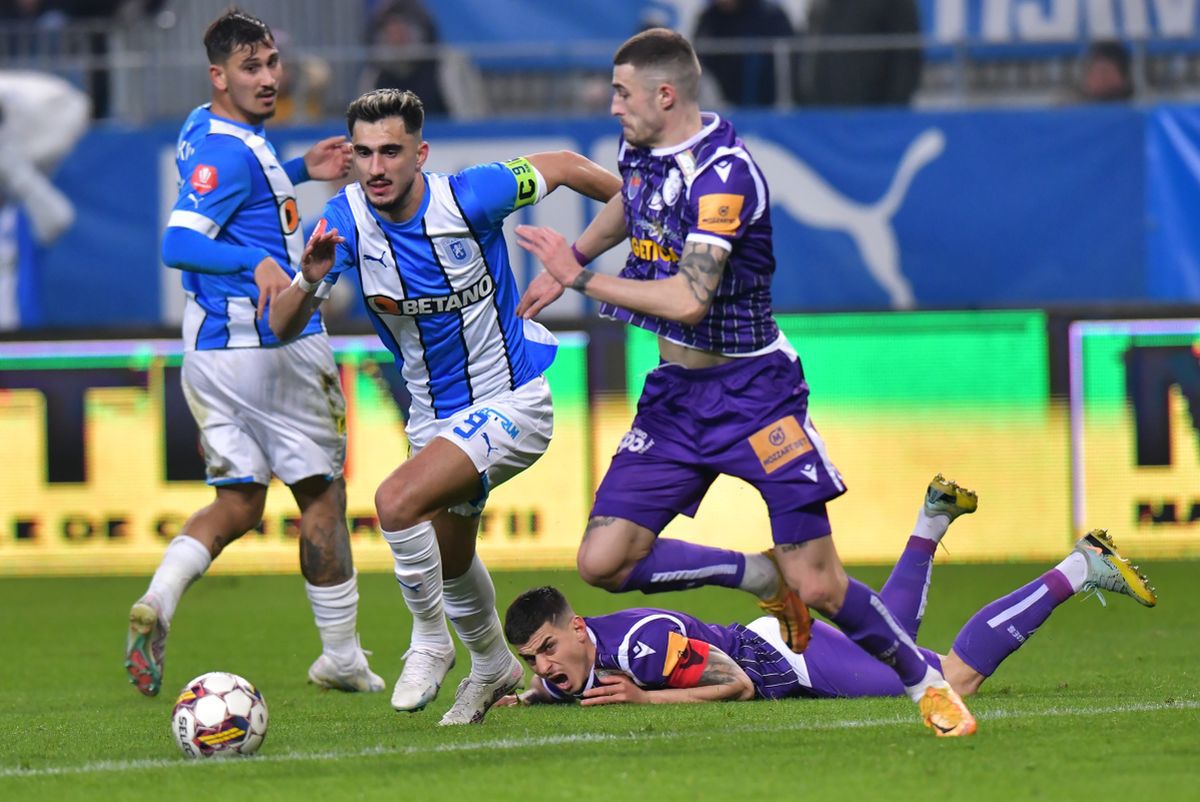 Mărțișor de râsu'-plânsu'. Universitatea Craiova a câștigat cu Argeș după un cadou al lui Tofan