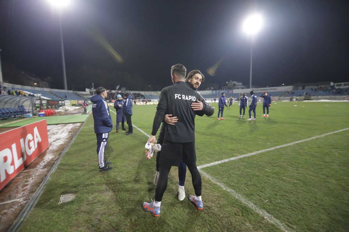 FC Botoșani - Rapid 1-2 » „Foarfeca” senzațională a lui Dragoș Grigore aduce victoria în prelungiri pentru giuleșteni