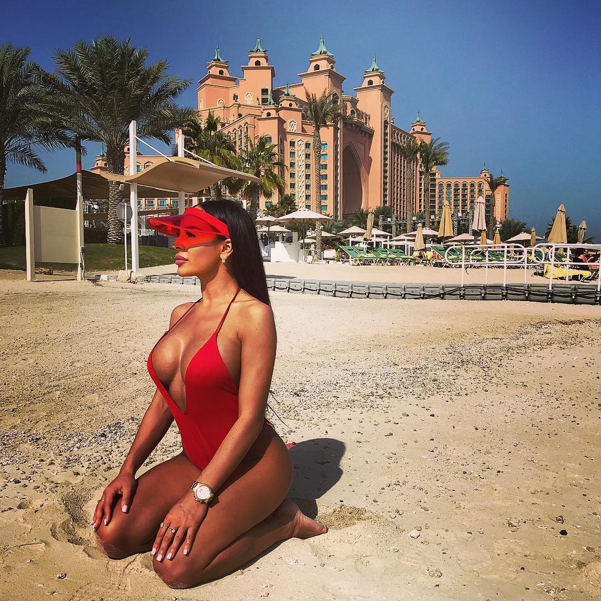 Soția fotbalistului român care a jucat în Italia și-a făcut cont pe OnlyFans: „El e foarte deschis. Nu a fost gelos. El mă ajută în ceea ce vreau să fac”