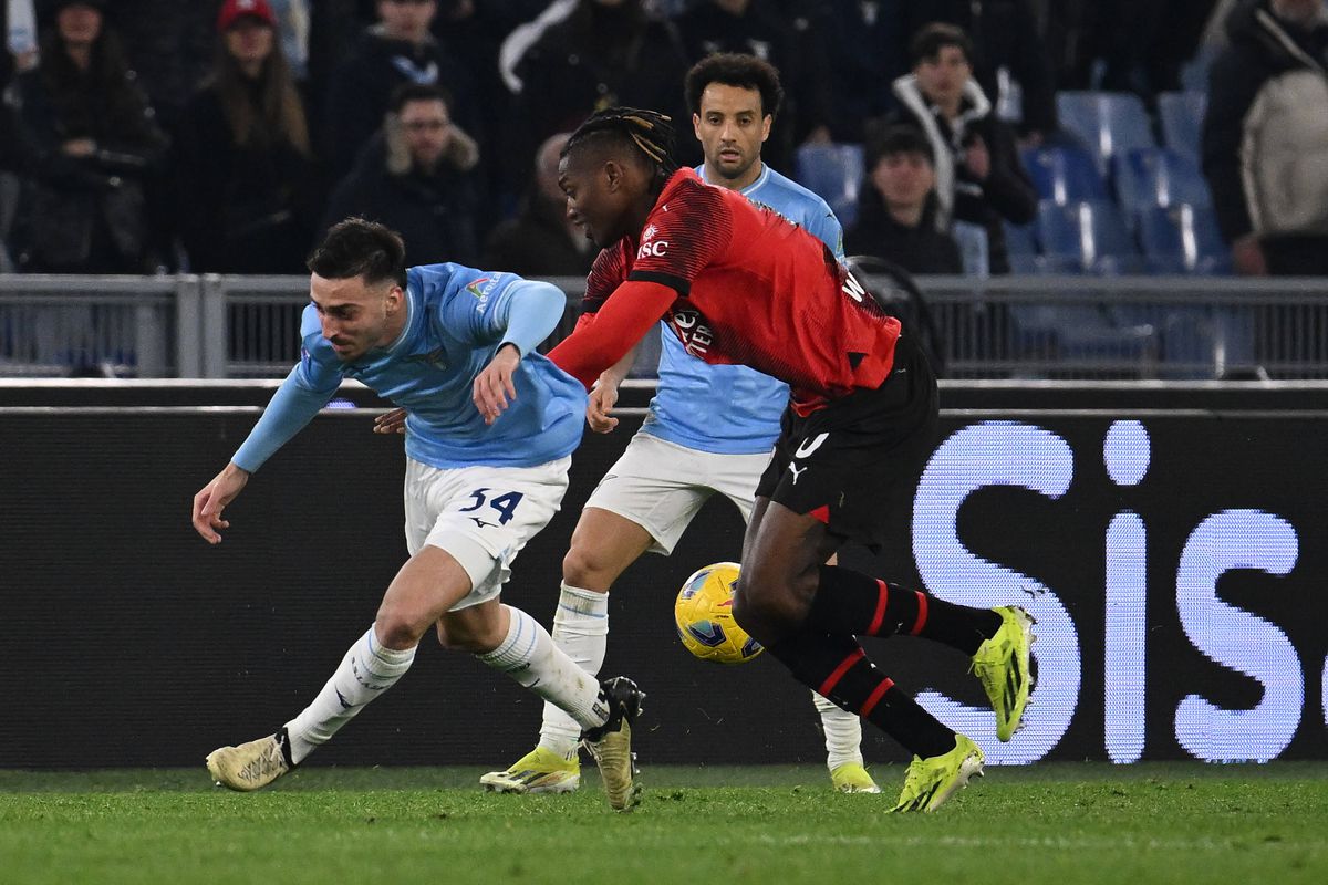 Nervii au cedat în Lazio - Milan » Au terminat meciul în 8 jucători!