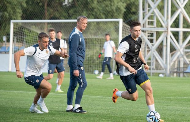 Cine va sta până la urmă pe banca lui FCU Craiova la Arad » Antrenorul care refuză ferm: „Nu se pune problema” + o variantă-surpriză