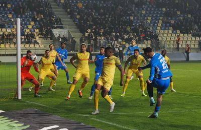 A dat gol și și-a „înțepat” antrenorul? „Trebuie să ai o idee de joc! Nu mă duc acasă să stau degeaba pe canapea cu salariul”