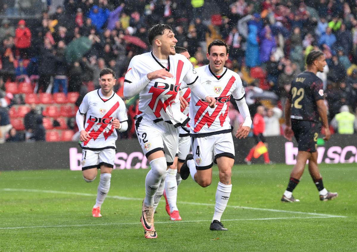 Andrei Rațiu, gol FABULOS în LaLiga! Execuție magică de la 20 de metri în Rayo Vallecano - Sevilla