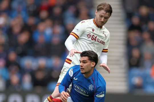 Ianis Hagi, schimbat la pauză în Rangers - Motherwell, foto: Imago Images