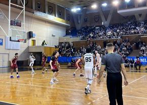 U-BT Cluj-Napoca, victorie clară în ultimul meci înaintea optimilor EuroCup » Alb-negrii au urcat pe locul al doilea în campionat și pleacă duminică în Lituania