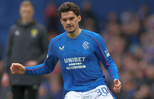 Corijent! Nota primită de Ianis Hagi, schimbat la pauză în Rangers - Motherwell: „Insuficient”