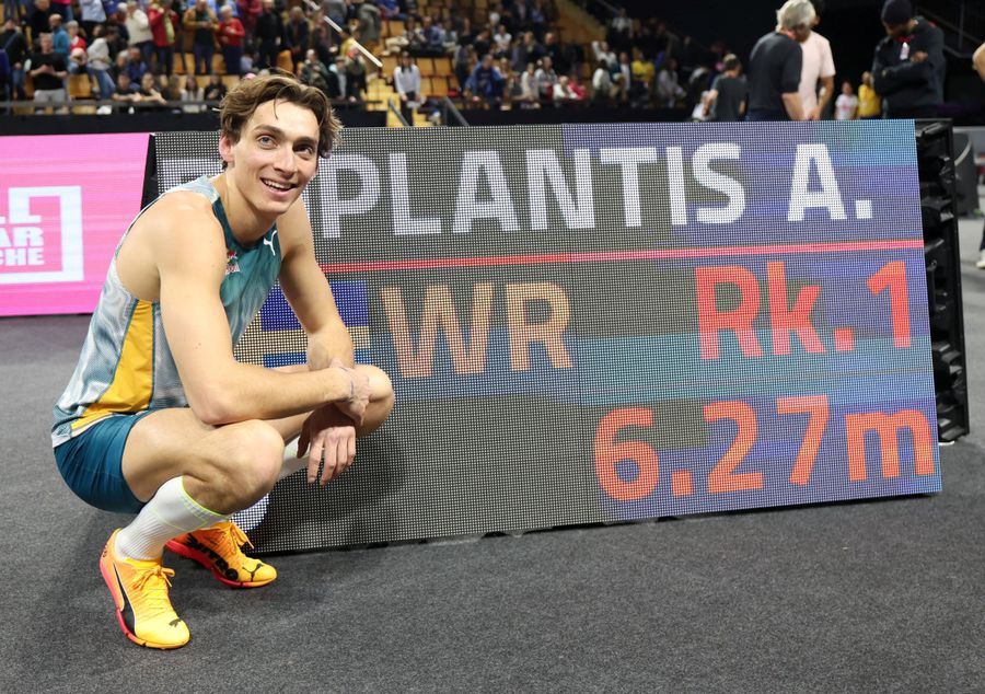 Armand Duplantis și noul său record mondial FOTO: Imago Images Armand Duplantis, Sportivul Anului la Gala Laureus, și crezul său: „Nu îți poți permite să-ți fie frică. Asta te-ar distruge”