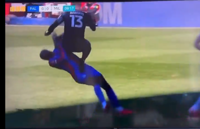 Fanii lui Milwall, derapaj după accidentarea horror a lui Mateta: „Lăsați-l să moară!” » Mesajul atacantului francez