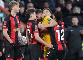 Starul din Premier League, eliminat în minutul 120 din cauza un gest reprobabil