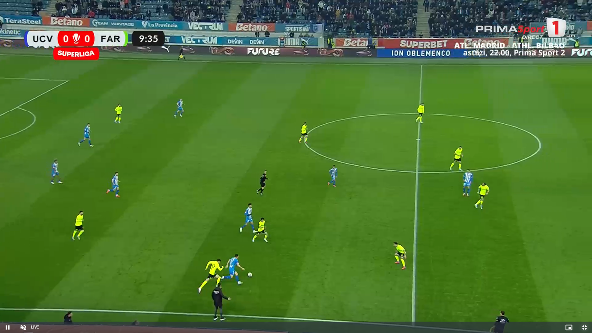 O nouă fază controversată în meciul lui Istvan Kovacs: ce spune expertul contactat de GSP despre penalty-ul cerut de Mitriță în Universitatea Craiova - Farul