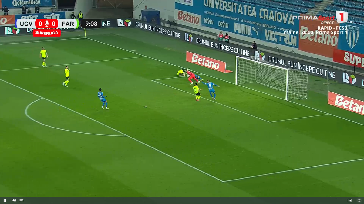 O nouă fază controversată în meciul lui Istvan Kovacs: ce spune expertul contactat de GSP despre penalty-ul cerut de Mitriță în Universitatea Craiova - Farul