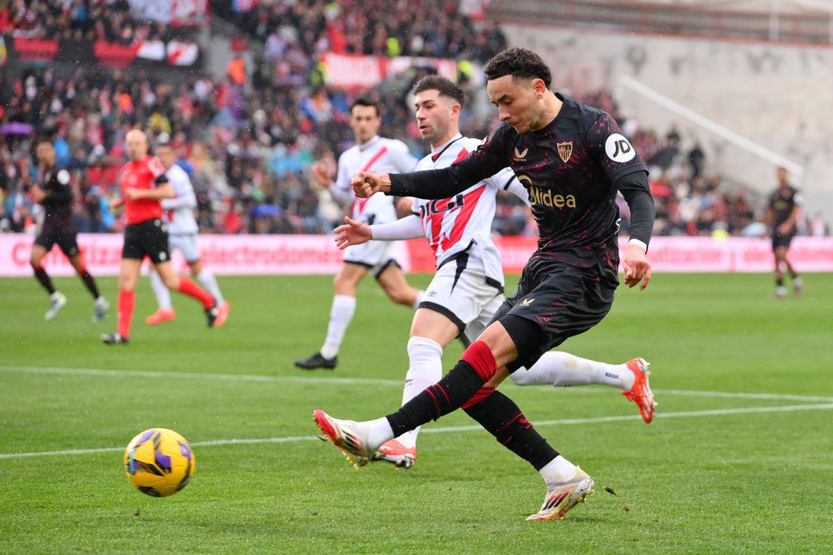 Andrei Rațiu, gol în Rayo Vallecano - Sevilla