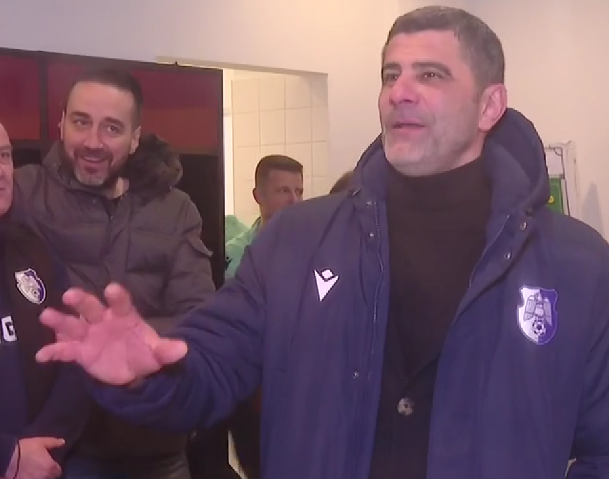 Cum s-a negociat prima în vestiarul lui FC Argeș după victoria cu Dinamo