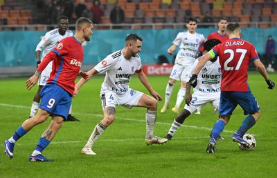 Pe-asta n-ați mai auzit-o :) Ce condiție unică a acceptat căpitanul din Superliga ca să semneze: „Obligatoriu”