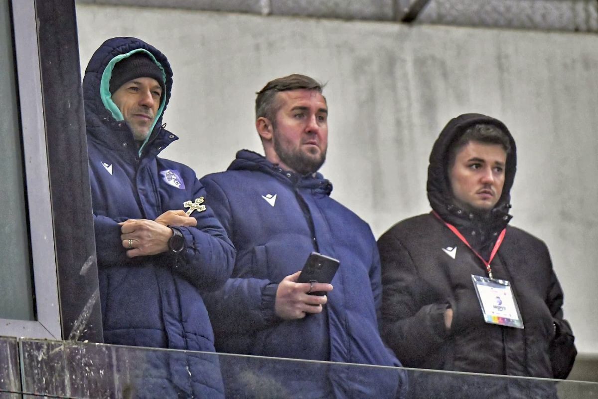 Cum a celebrat FC Argeș calificarea în play-off: sărbătoare în alb și violet pe Arena Națională