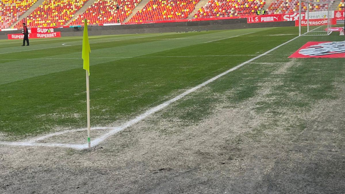 Gazonul de pe Arena Națională, înainte de Dinamo - FC Argeș