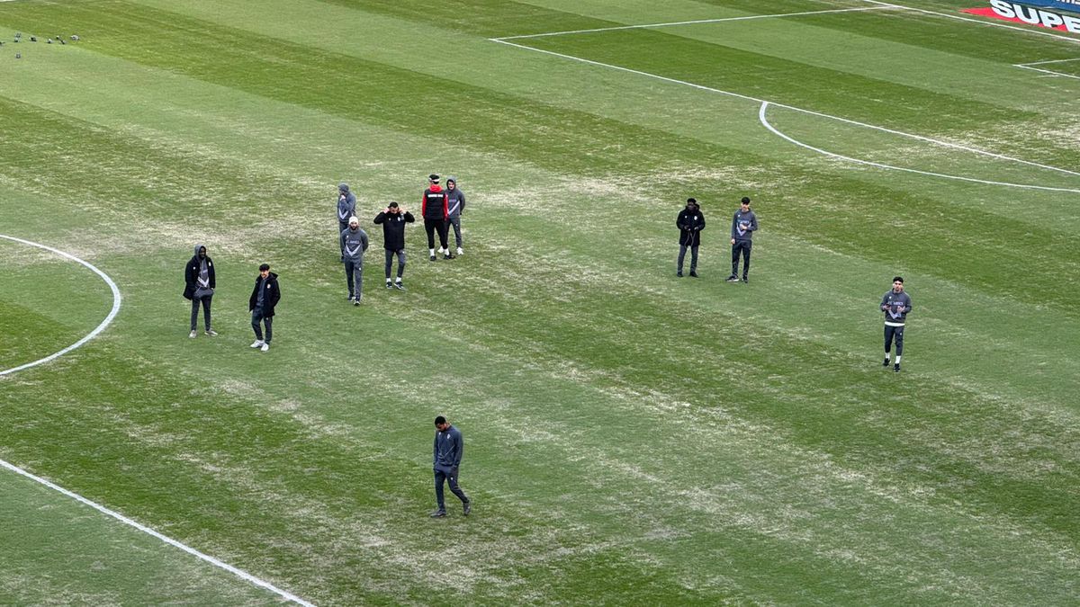 Gazonul de pe Arena Națională, înainte de Dinamo - FC Argeș