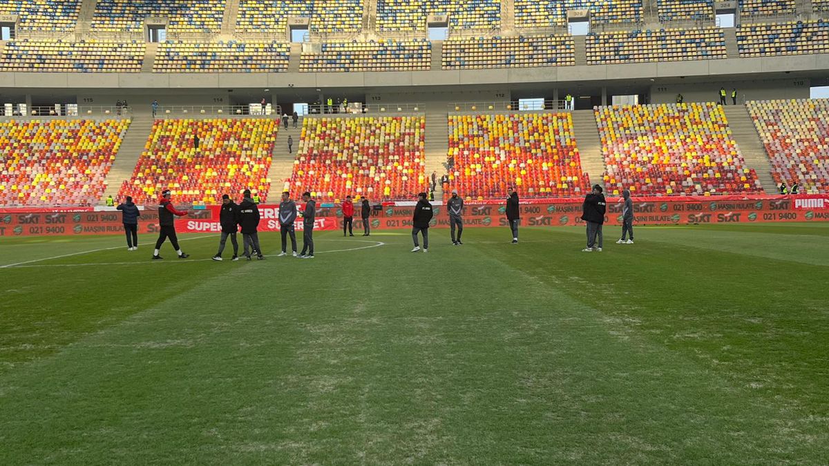 Gazonul de pe Arena Națională, înainte de Dinamo - FC Argeș