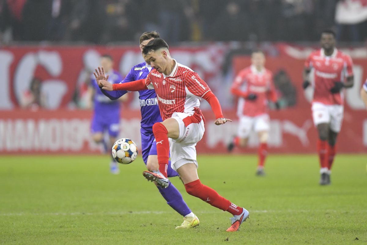 Dinamo - FC Argeș, duel din etapa 29 din Superligă