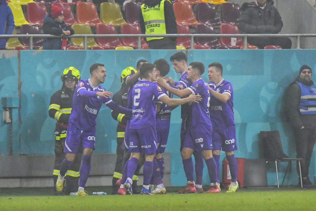 Dinamo - FC Argeș, duel din etapa 29 din Superligă