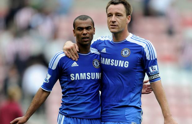 Terifiant! Ashley Cole a fost atacat de hoți în casă, legat de scaun și jefuit