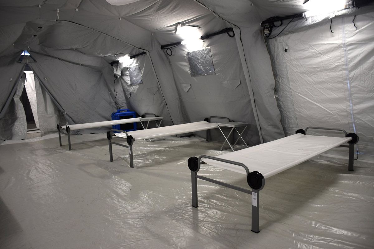 VIDEO Armata a intrat pe stadion la Constanța » Arena, transformată de urgență în spital modular pentru COVID-19