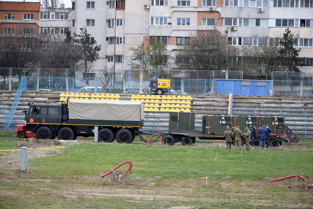 VIDEO Armata a intrat pe stadion la Constanța » Arena, transformată de urgență în spital modular pentru COVID-19