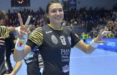 Handbal: Cum sunt cotate CSM București și SCM Râmnicu Vâlcea la câștigarea Ligii Campionilor