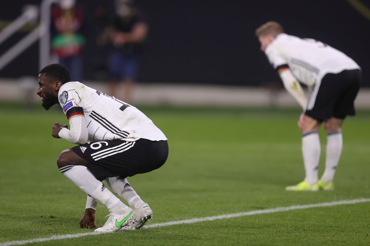 Germania a încasat „o înfrângere istorică”, experții dau în selecționer: „Nu-l mai înțeleg deloc pe Low”