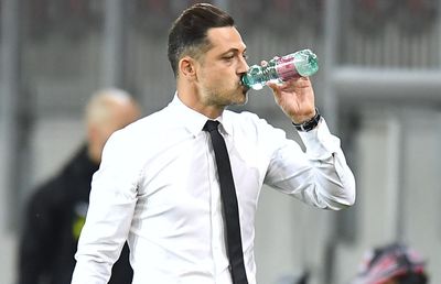 Fostul „secund” al naționalei sare în apărarea lui Rădoi: „Nu știu cât de oportună ar fi o demisie. La cum îl știu, nu e genul care să cedeze”