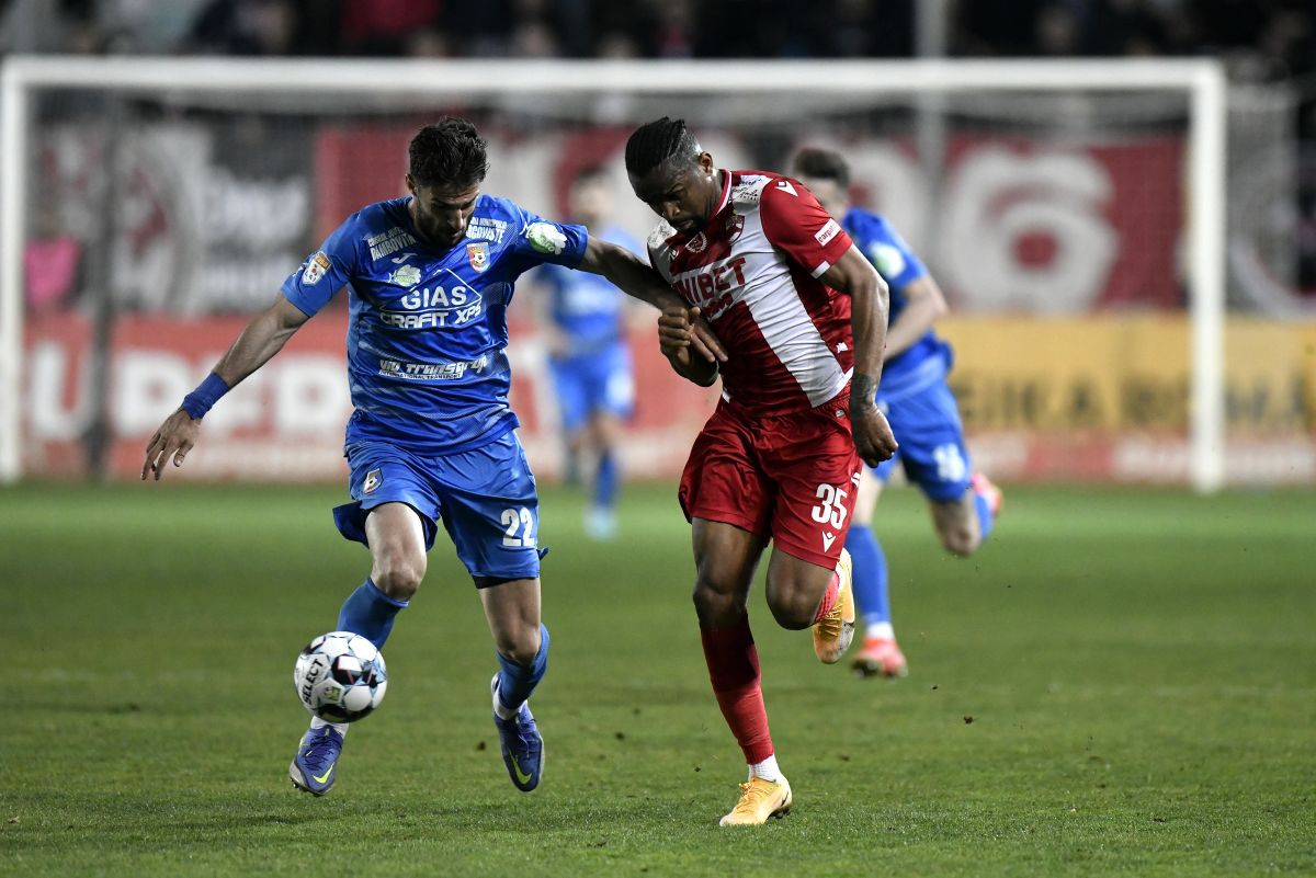 Dinamo, privată de un penalty la Ploiești? Brigada lui Chivulete a lăsat jocul să continue