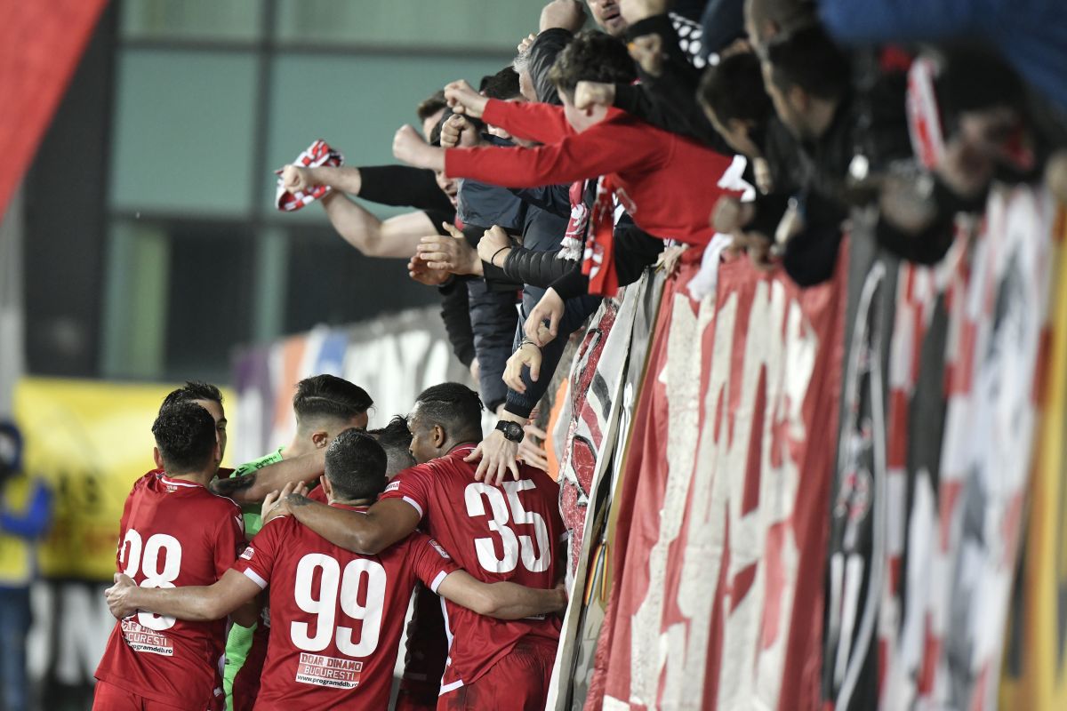 Uhrin și-a găsit liderul! Cine e jucătorul devenit indispensabil la Dinamo + planurile cehului pentru meciul cu FCU Craiova