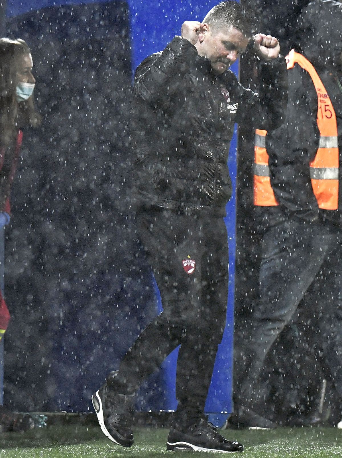 Chindia Târgoviște - Dinamo