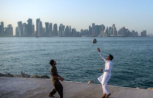 Scandal la FIFA și un atac frontal la Qatar: „Drepturile omului, egalitatea și democrația n-au fost în primul «11» ”