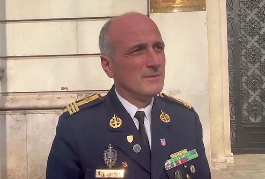 Fie-vă milă de bravul colonel Talpan!