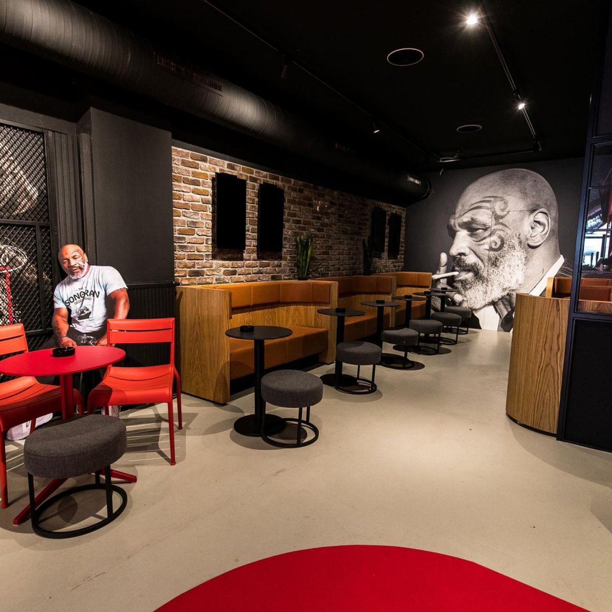 Lupta dintre Mike Tyson și Jake Paul s-a amânat » Varianta „surpriză” pentru a îl înlocui pe „Iron Mike”