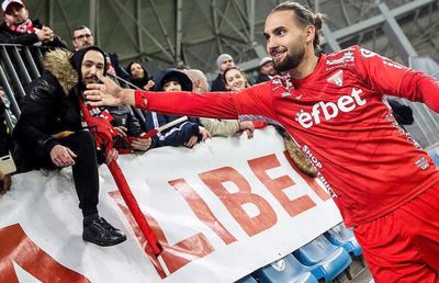 Antrenorul l-a mutat pe alt post, acum e cel mai bun marcator al echipei: „Calitate și încredere în sine”